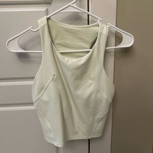 lululemon wundertrain racer back A/B cup size 6 in faded zap